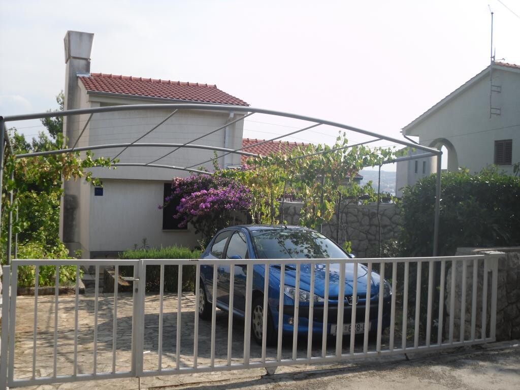 Image 11
