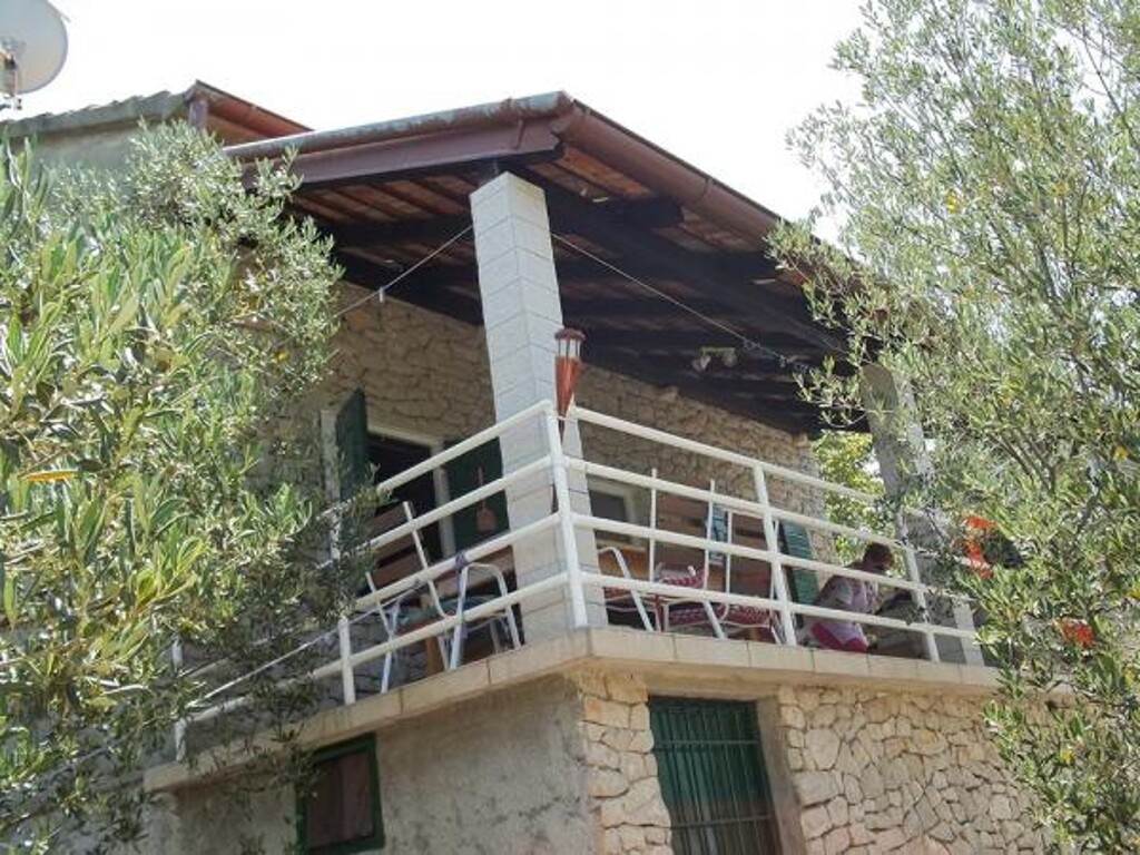 Image 3823624 - 3