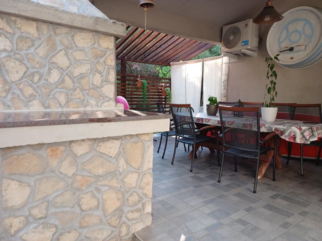 Image 3810798 - 12