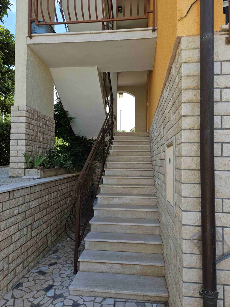 Image 6171802 - 3