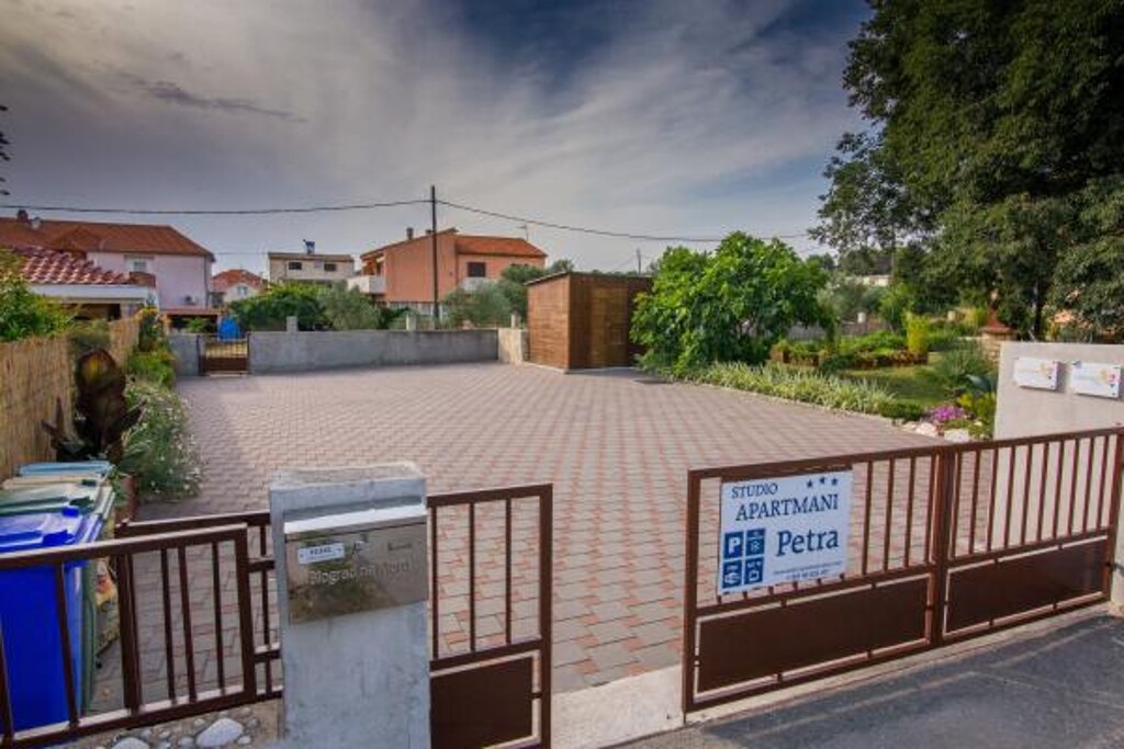 Image 3810982 - 2