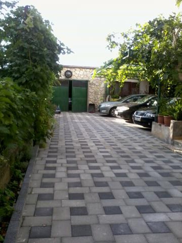 Image 3838766 - 4