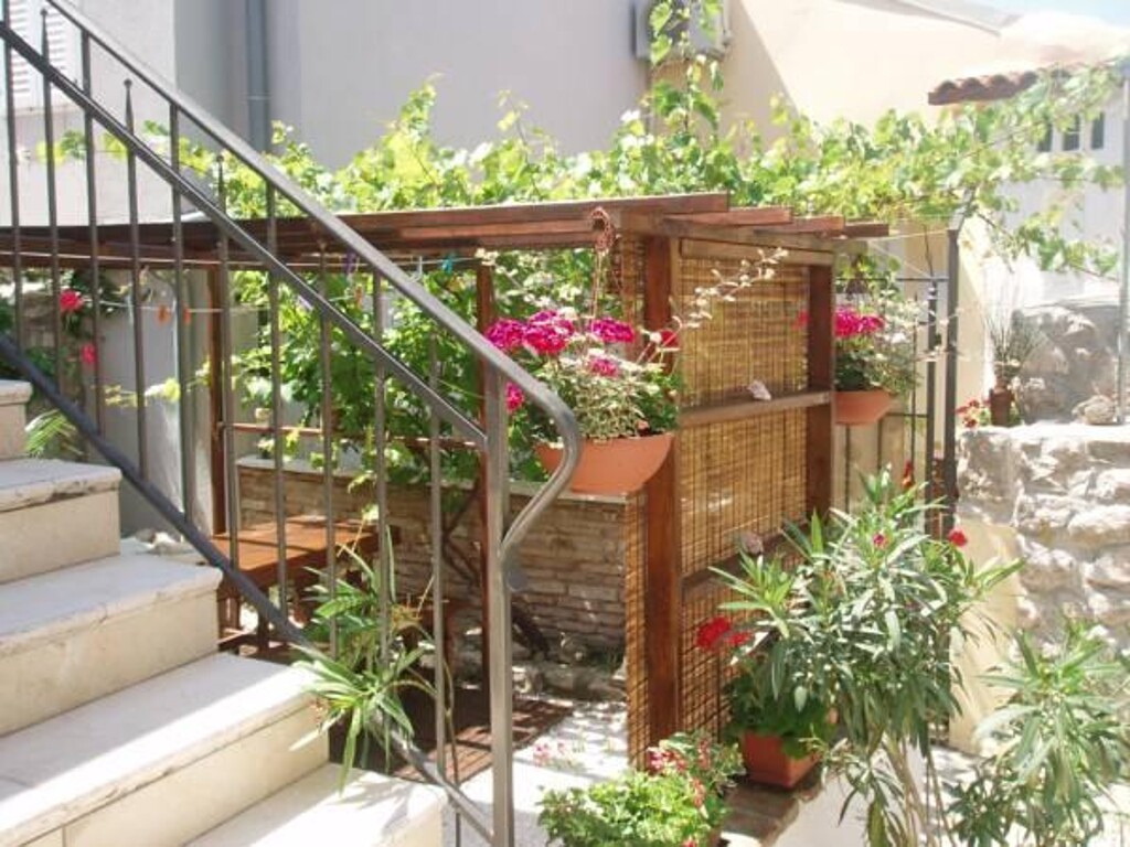Image 3811766 - 11