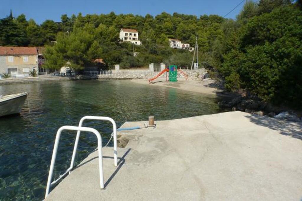 Image 3813294 - 3