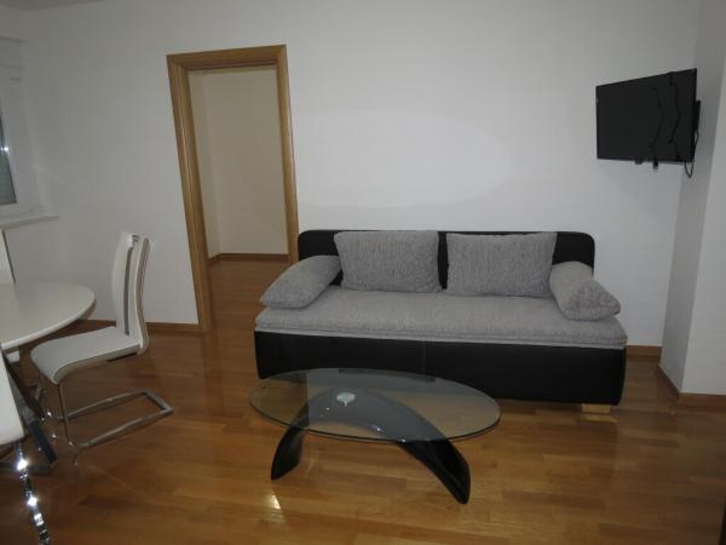 Image 3813679 - 9