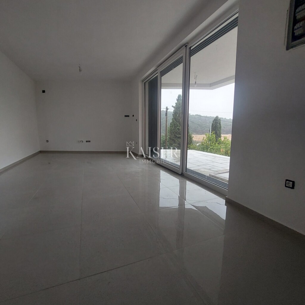 Image 6252614 - 1