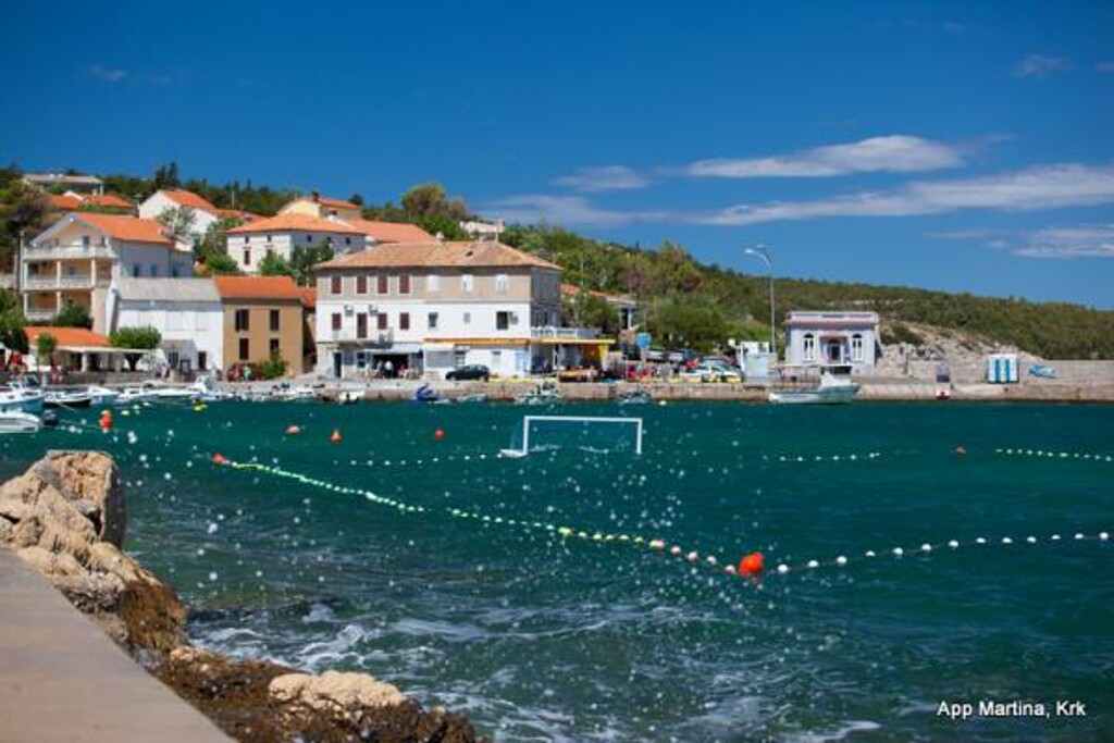 Image 4404771 - 4