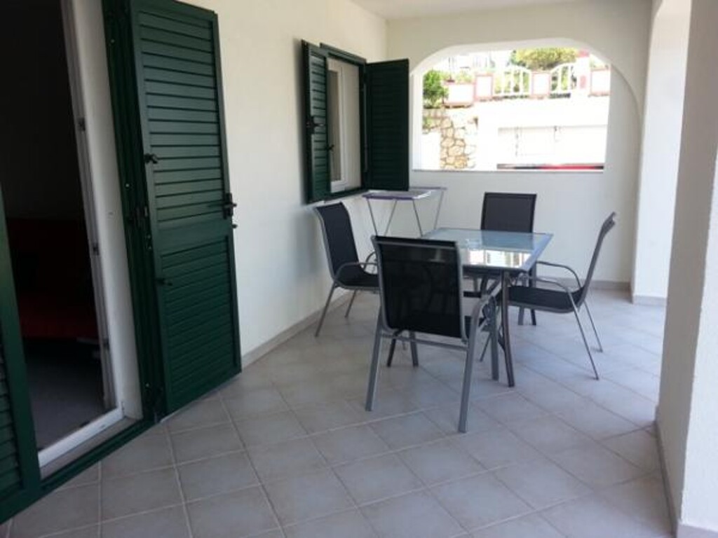 Image 3810565 - 34