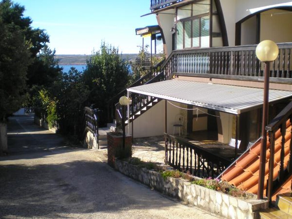 Image 3813434 - 25