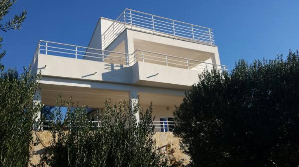 Image 3813276 - 3
