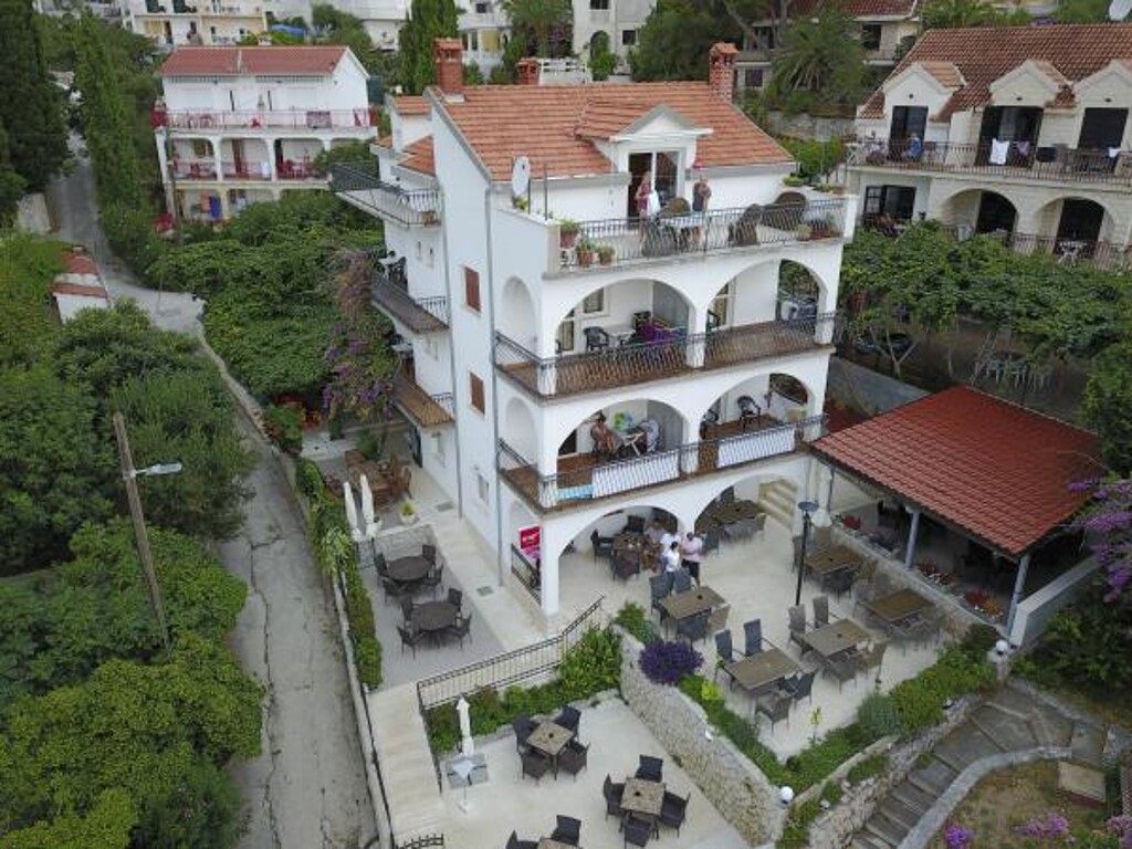 Image 3813265 - 4