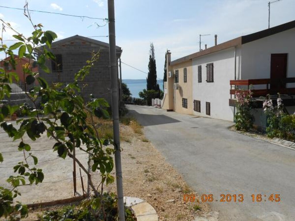 Image 3811782 - 5