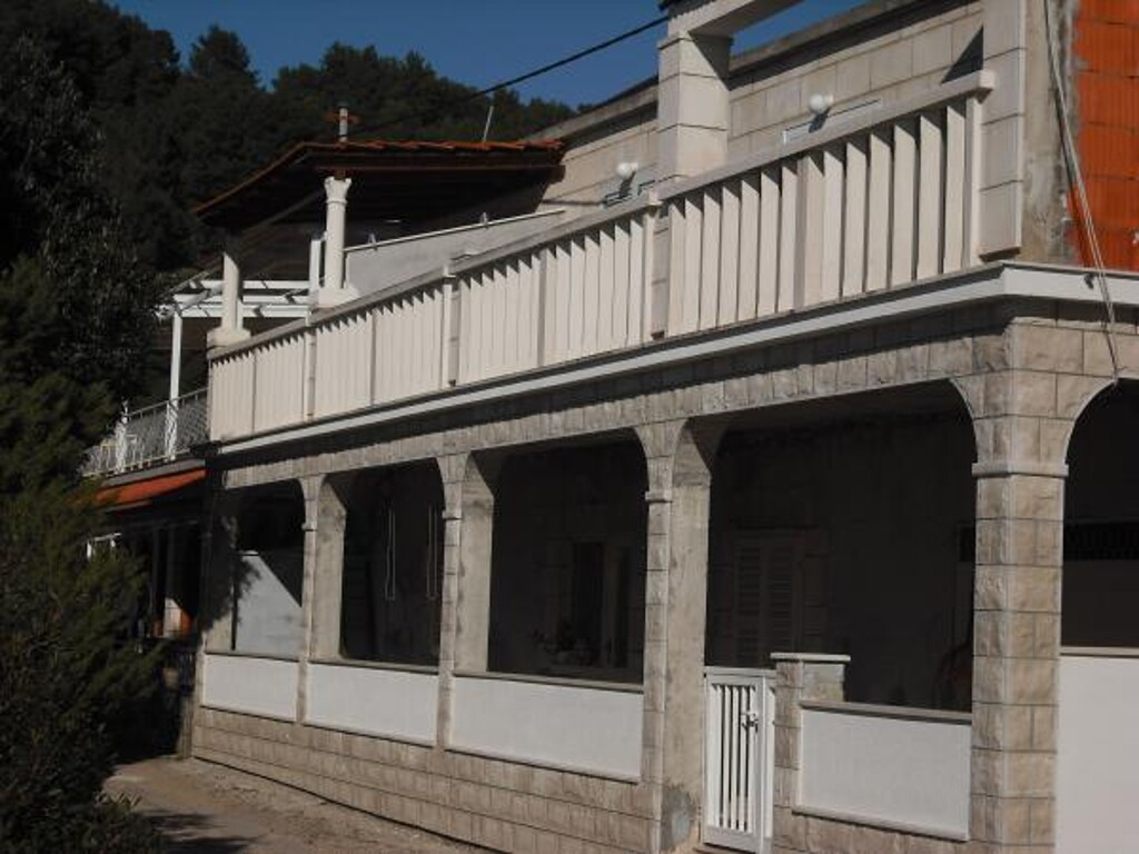 Image 3813294 - 1