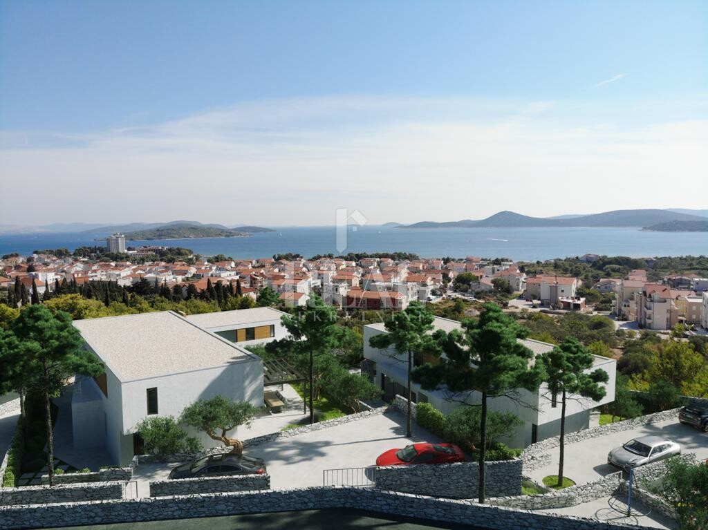 Image 12