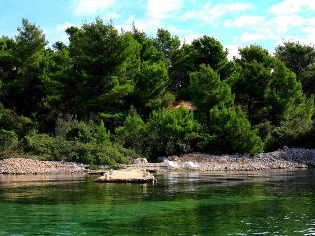 Image 3823672 - 1