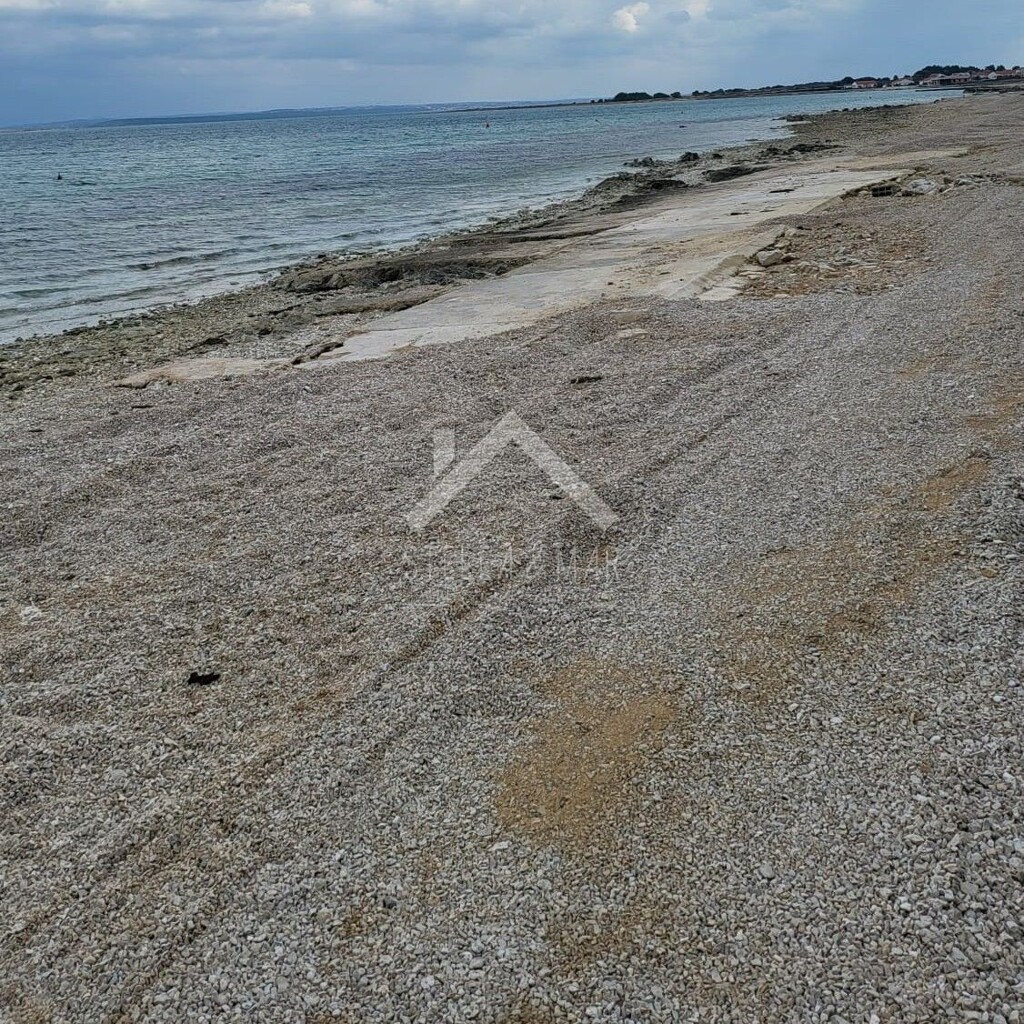 Image 5210572 - 19