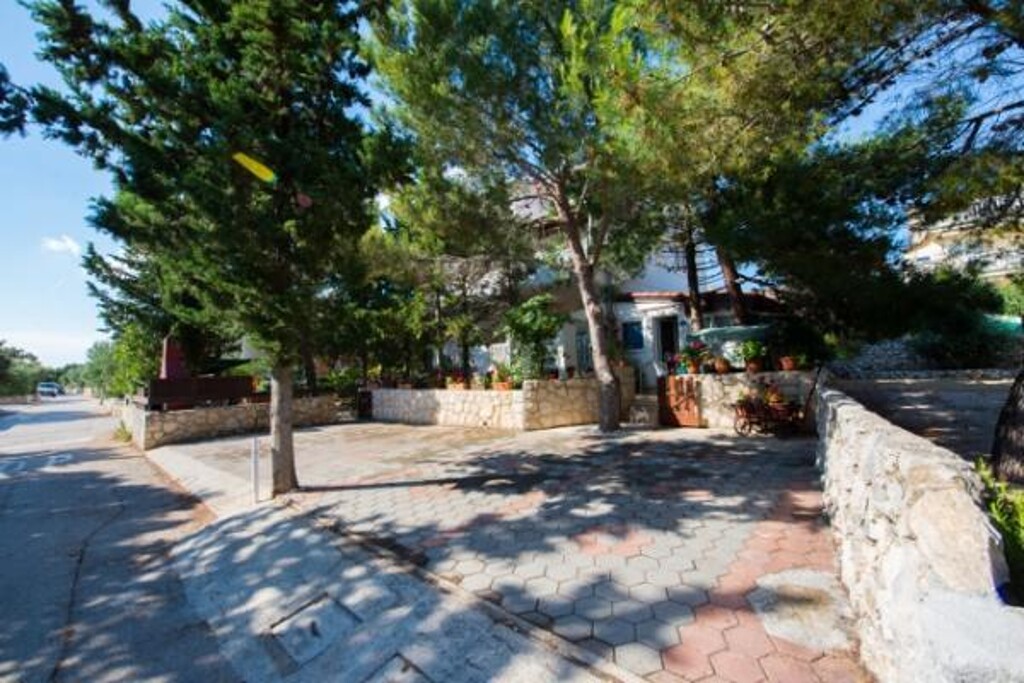 Image 3832171 - 3