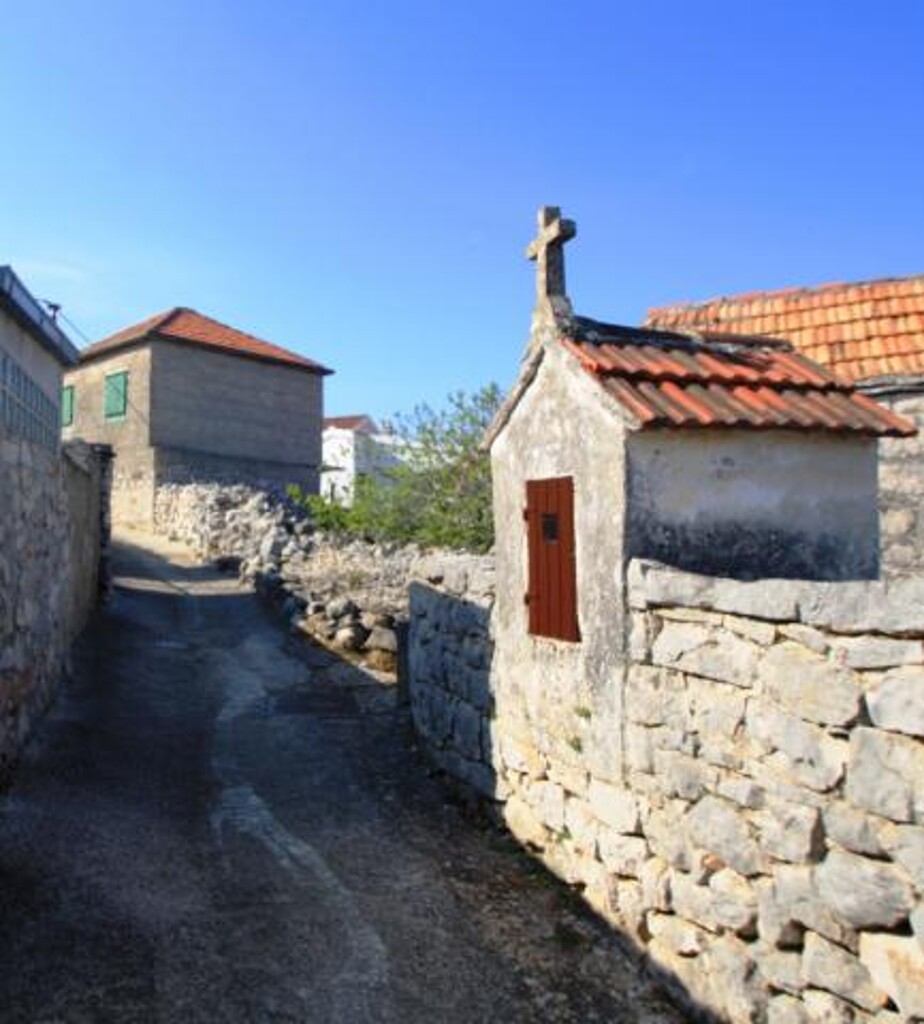 Image 3812892 - 15