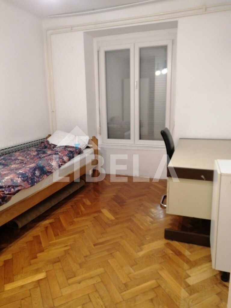 Image 7