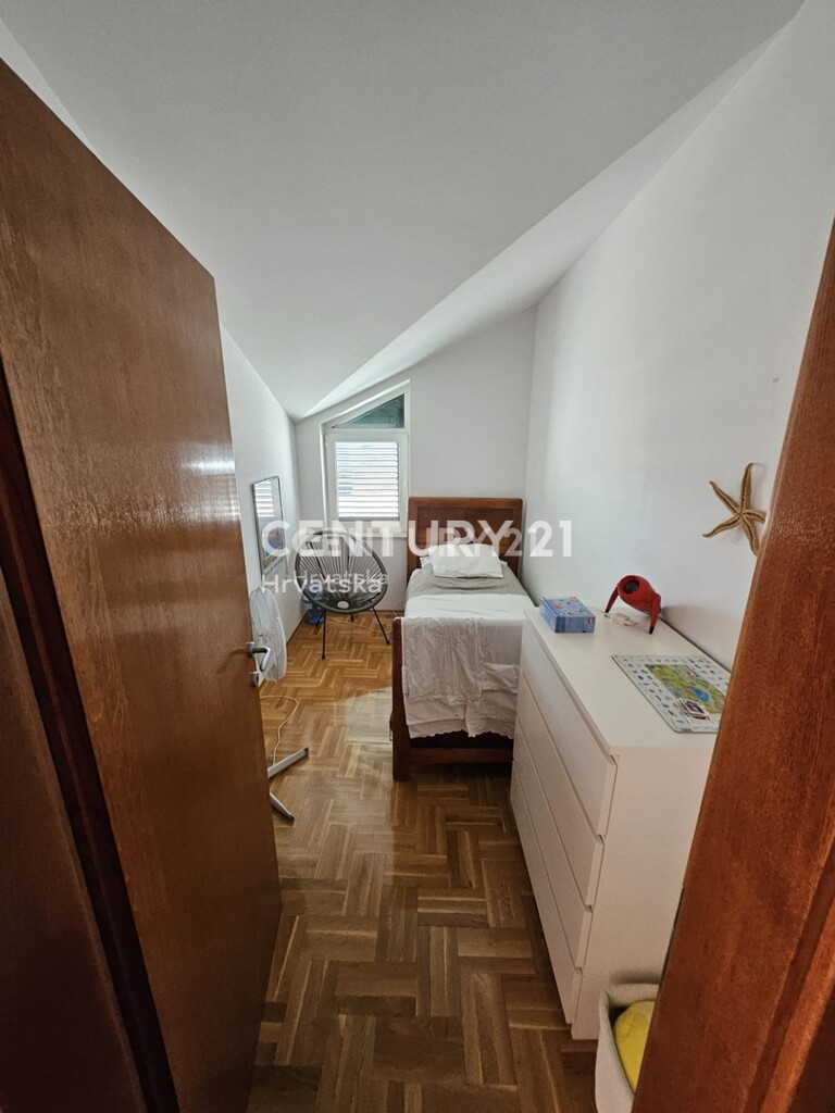 Image 13