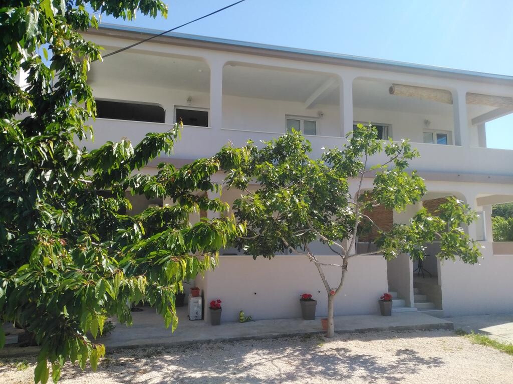 Image 3813713 - 2