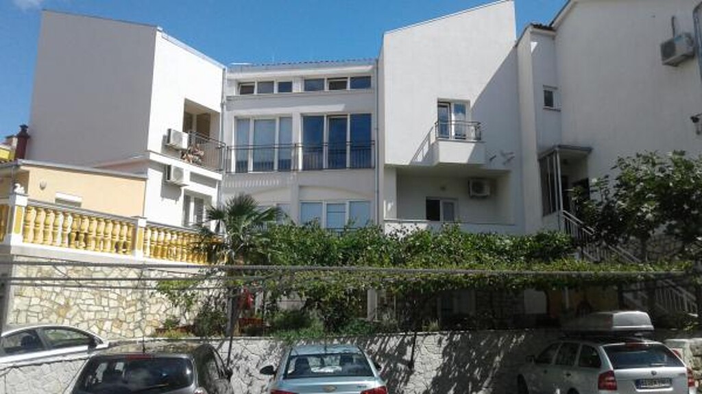 Image 3838524 - 1