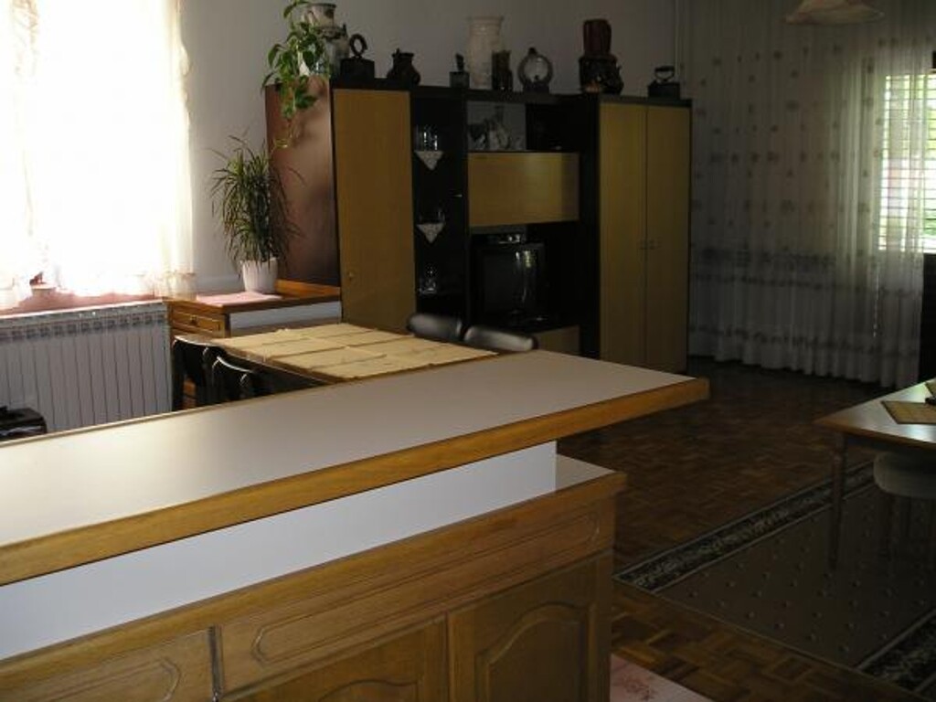 Image 3810593 - 6