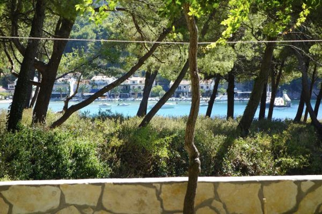 Image 3815017 - 4