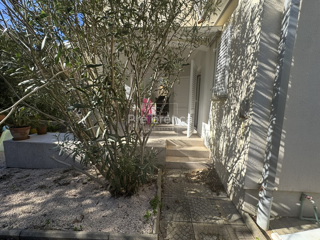 Image 23