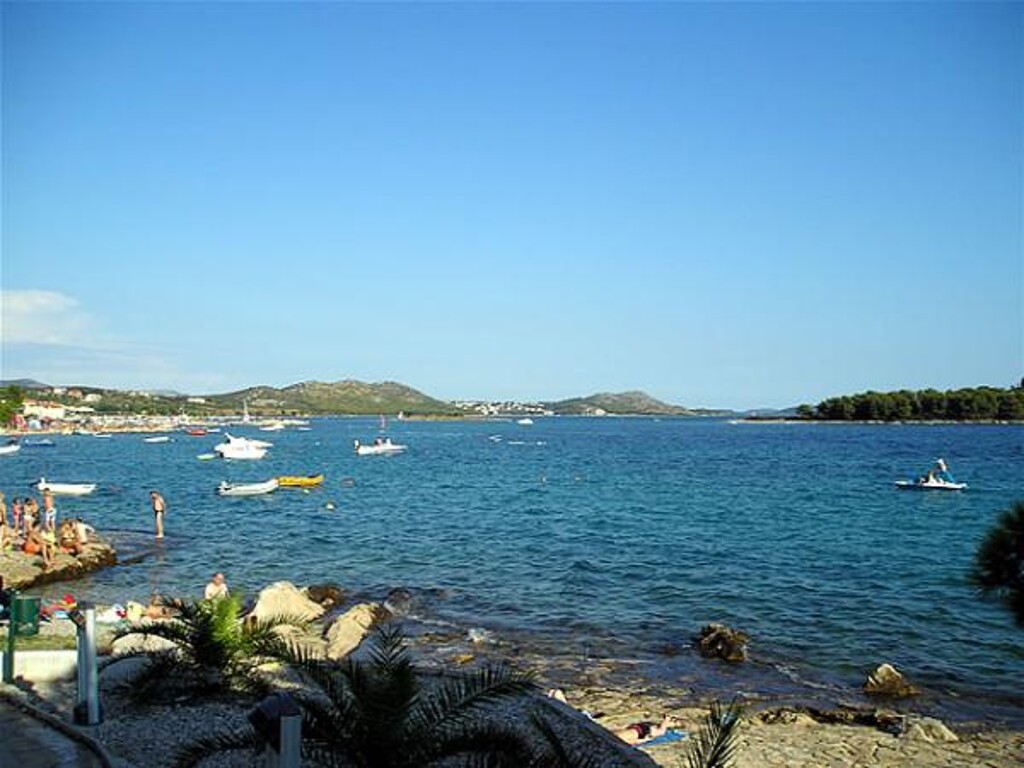 Image 3811101 - 23