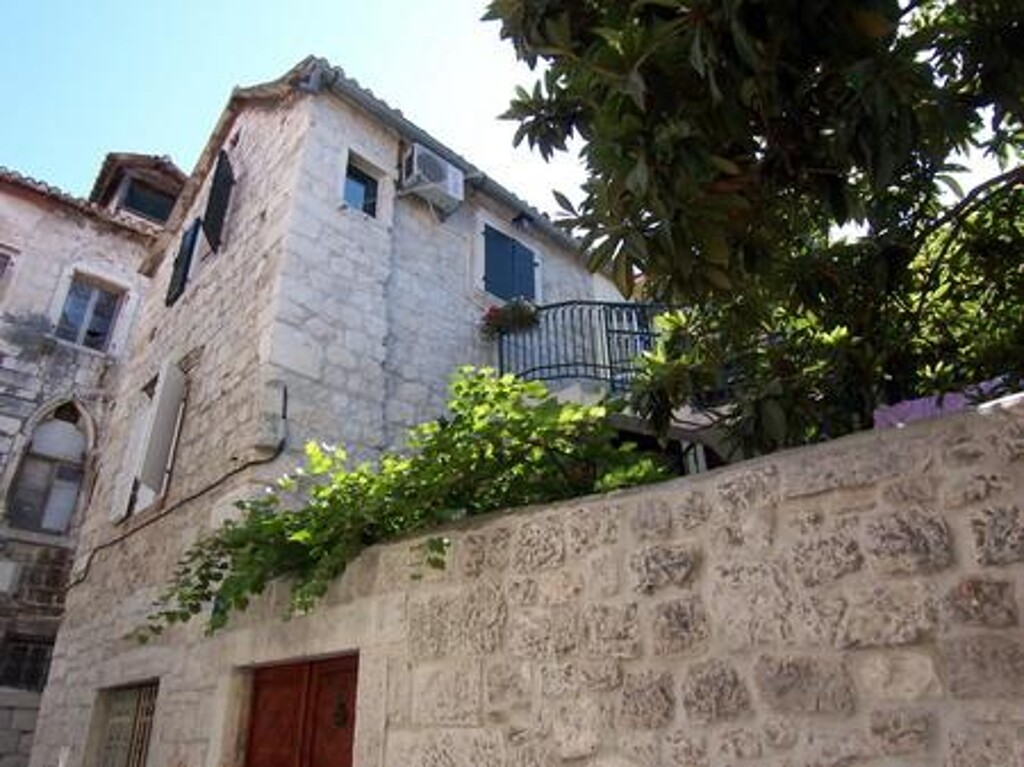 Image 3813260 - 3