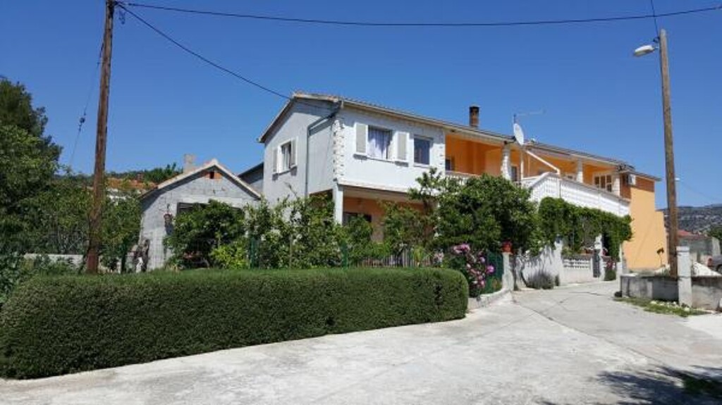Image 3814428 - 1