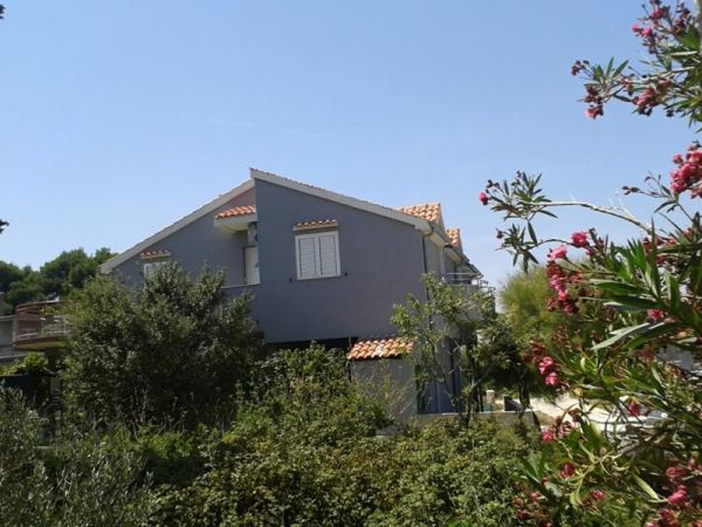 Image 3812475 - 4