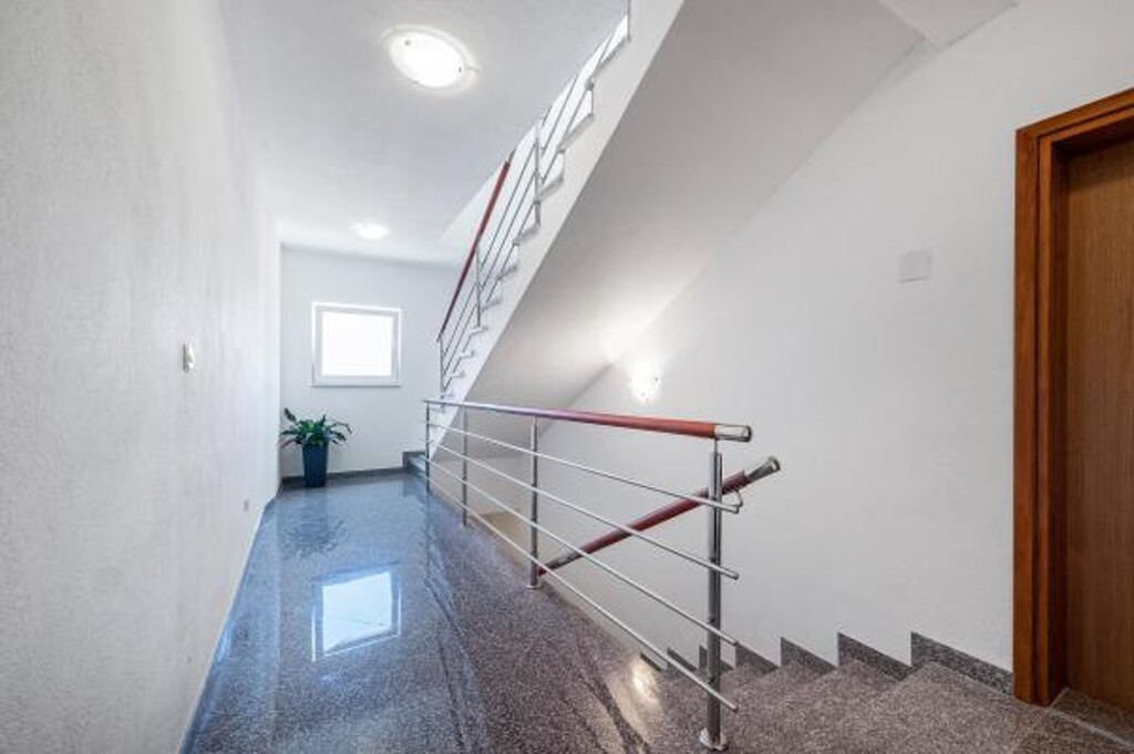 Image 3812455 - 3