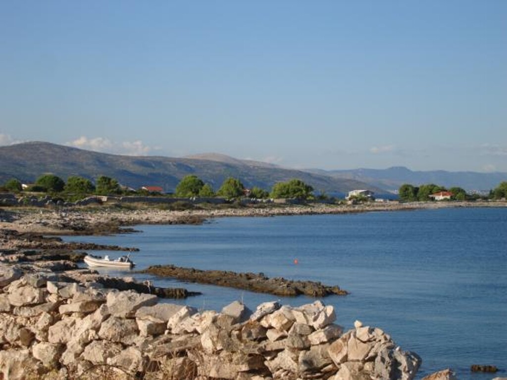 Image 3812892 - 19
