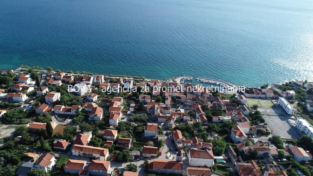 Image 4346216 - 5