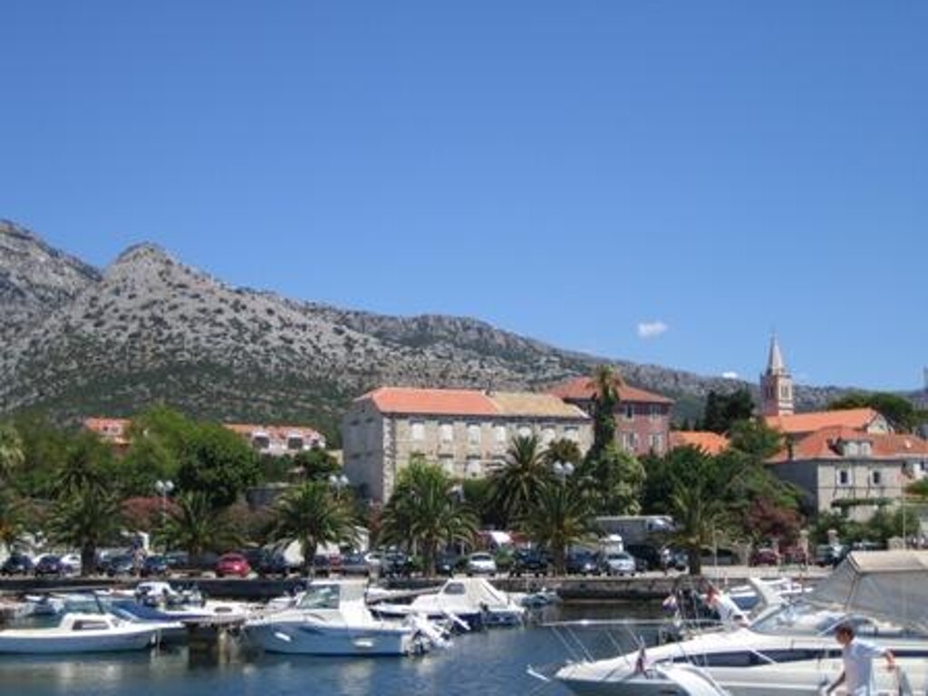 Image 3810862 - 6
