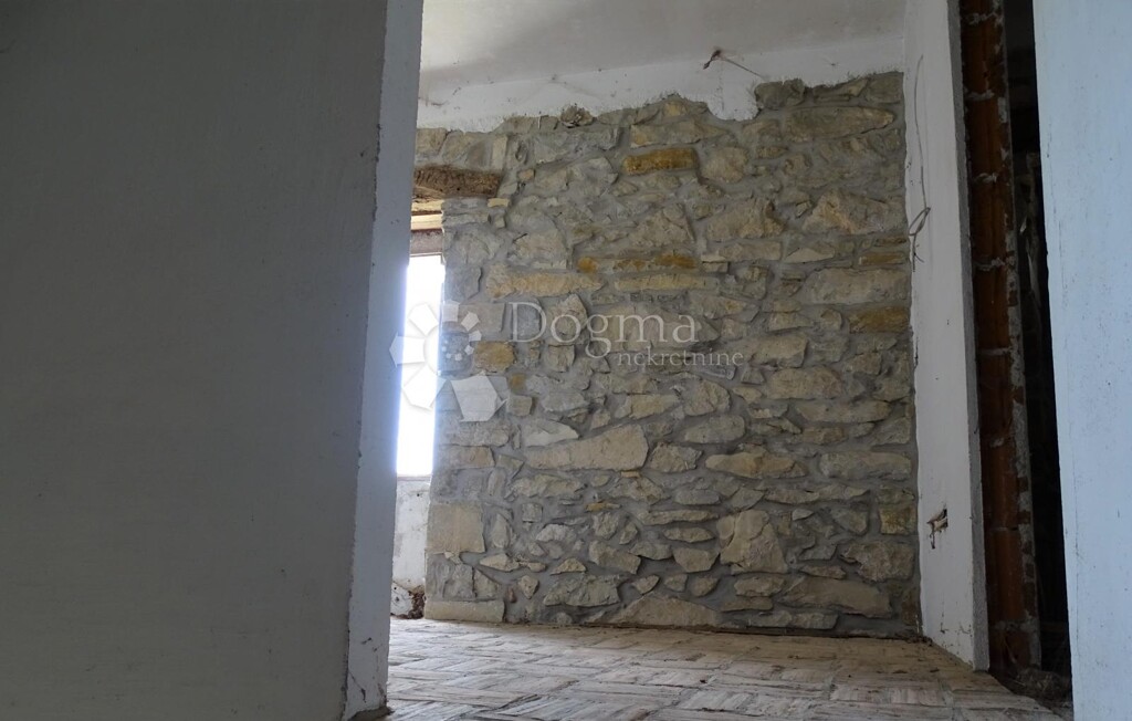 Image 18