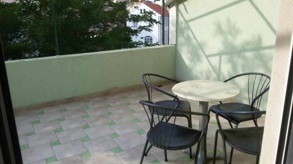 Image 3838723 - 8