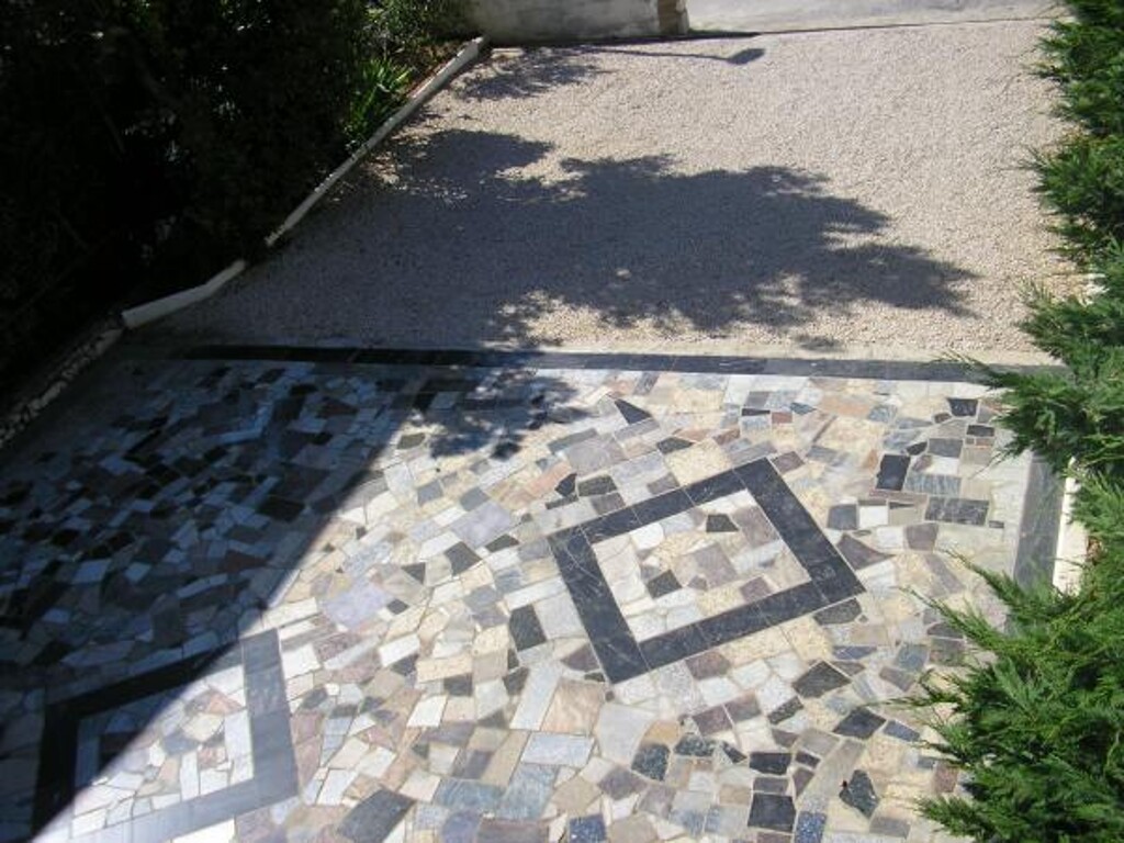 Image 3811044 - 6