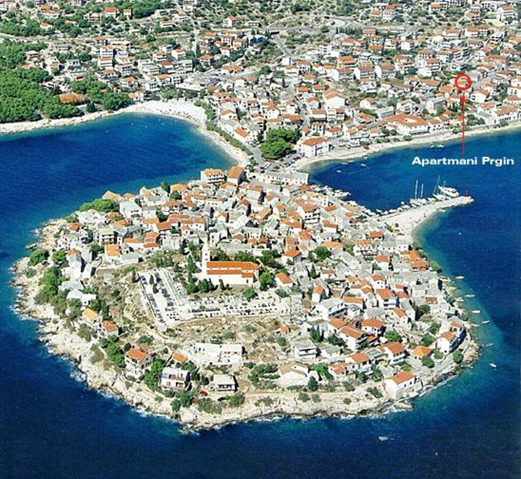 Image 3810716 - 2