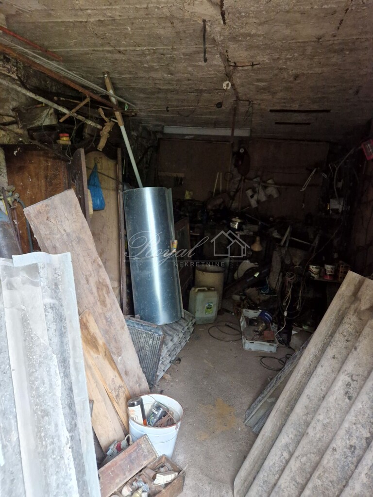Image 10