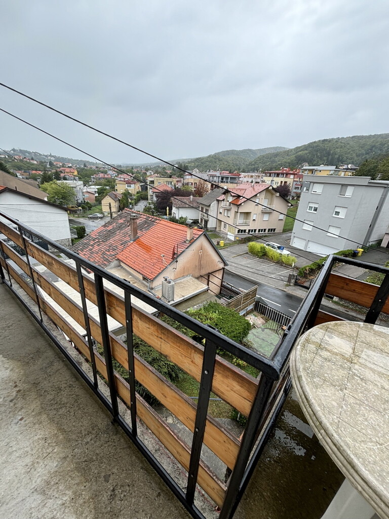 Image 12