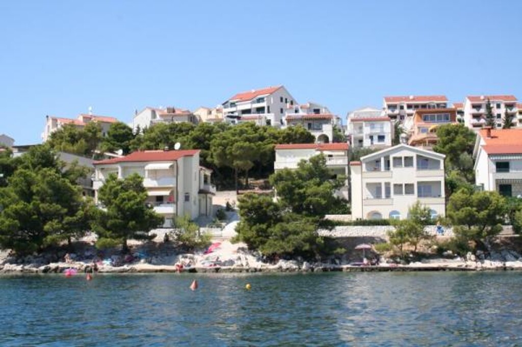 Image 3838740 - 12