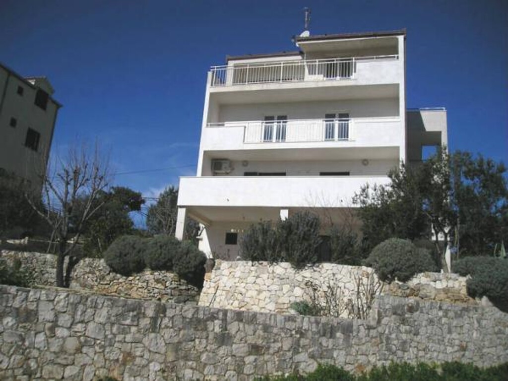 Image 3814444 - 1