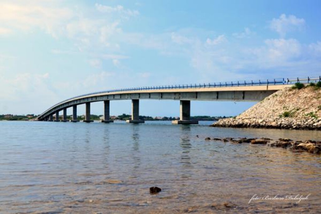 Image 3812710 - 17