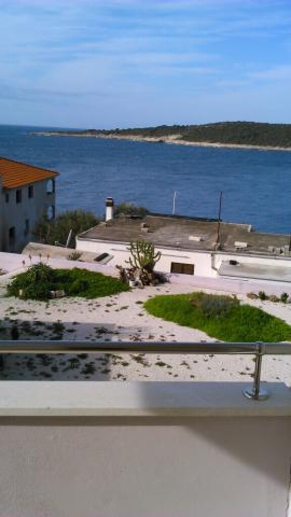 Image 3812198 - 4