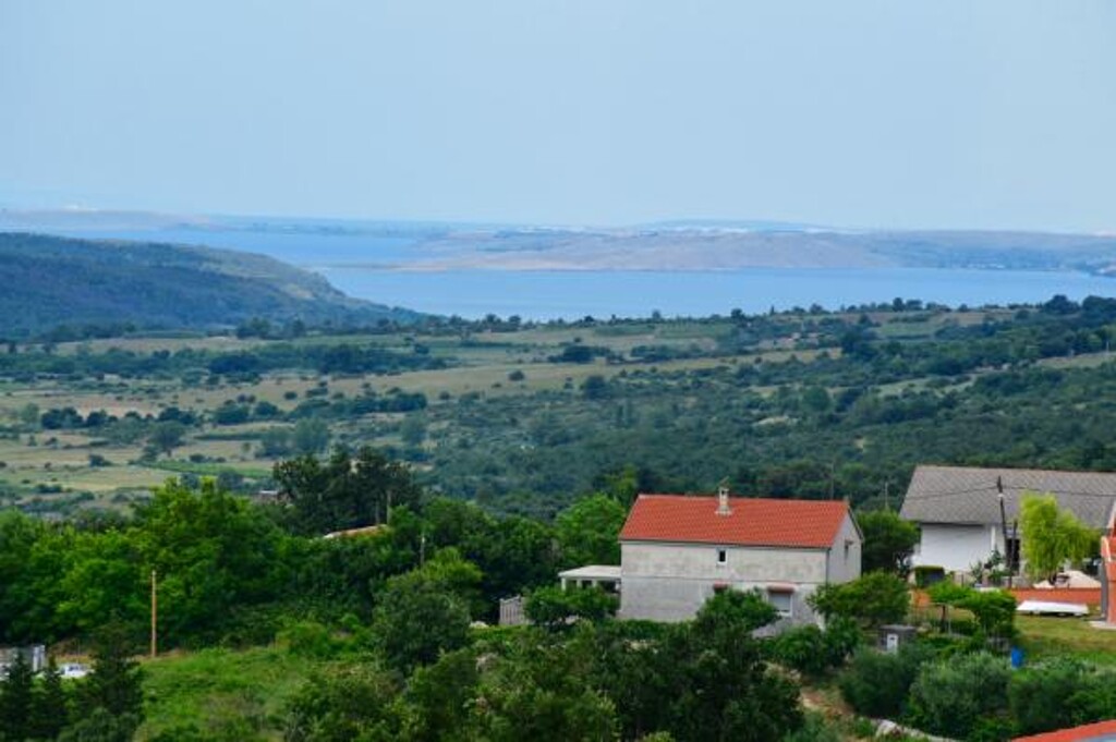 Image 3815320 - 10